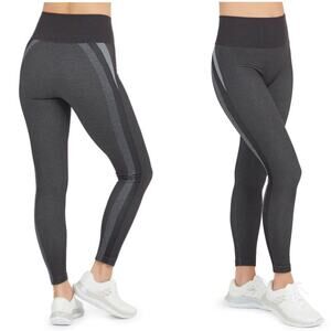 NEW NWT Spanx Look At Me Now Seamless Track Stripe Leggings